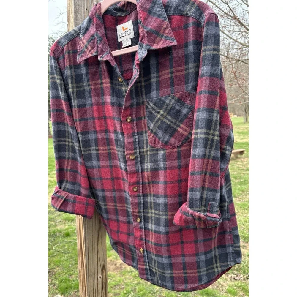 Johnny Cash Upcycled Flannel Shirt Unisex Size Mens Medium Long Sleeve Buttonup - Picture 2 of 8